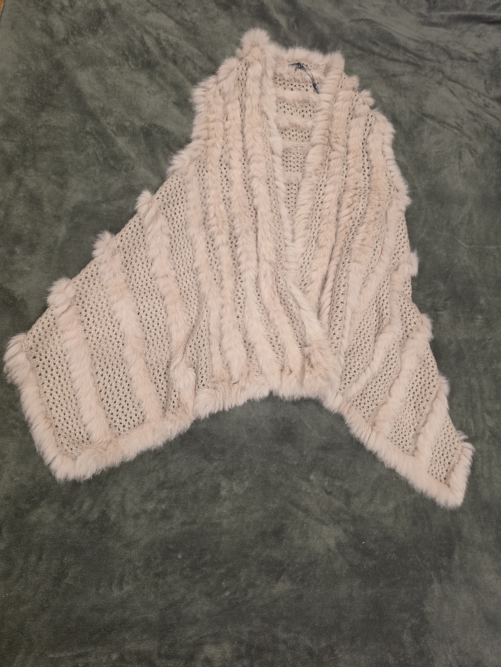 Elliatt Blush Faux-Fur Trim Open Knit Asymetrical Cardigan Size Medium